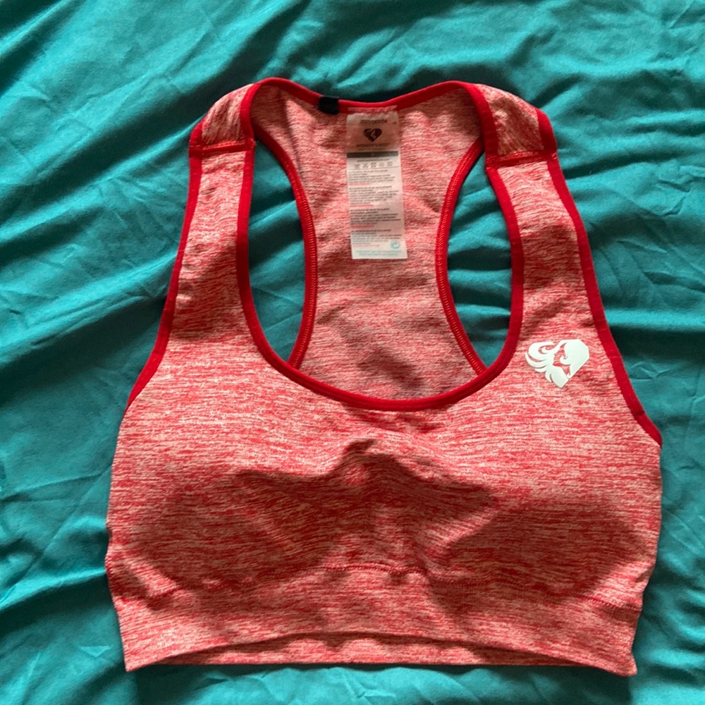 WOMEN’S BEST SPORTS BRA